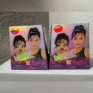 2 boxes of‎ Kylie x Bratz mini collectibles figures Series 1 (each box 2 minis)
